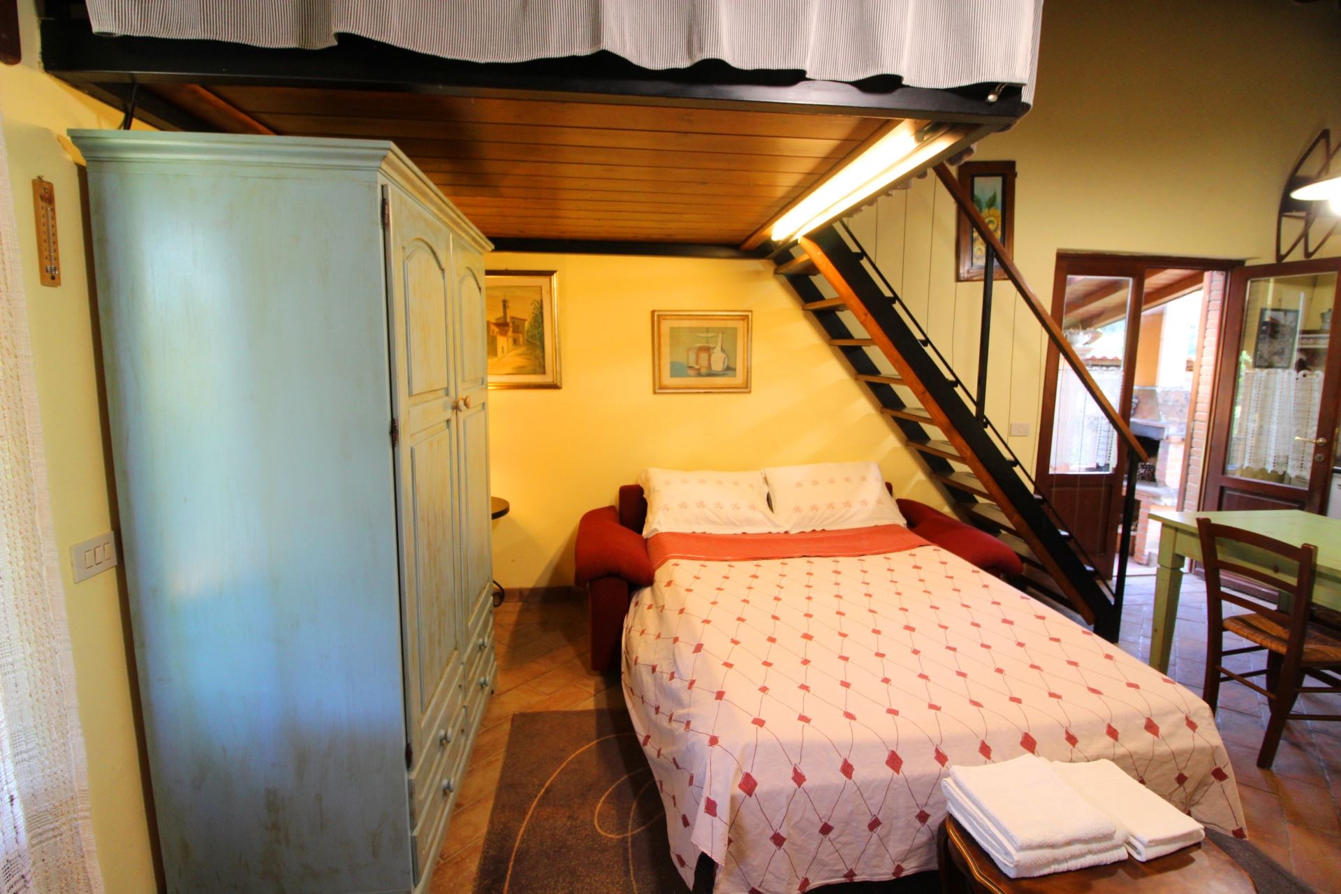 VILLEN MIT POOL PAGLIAZZONE BUCINE TOSCANA