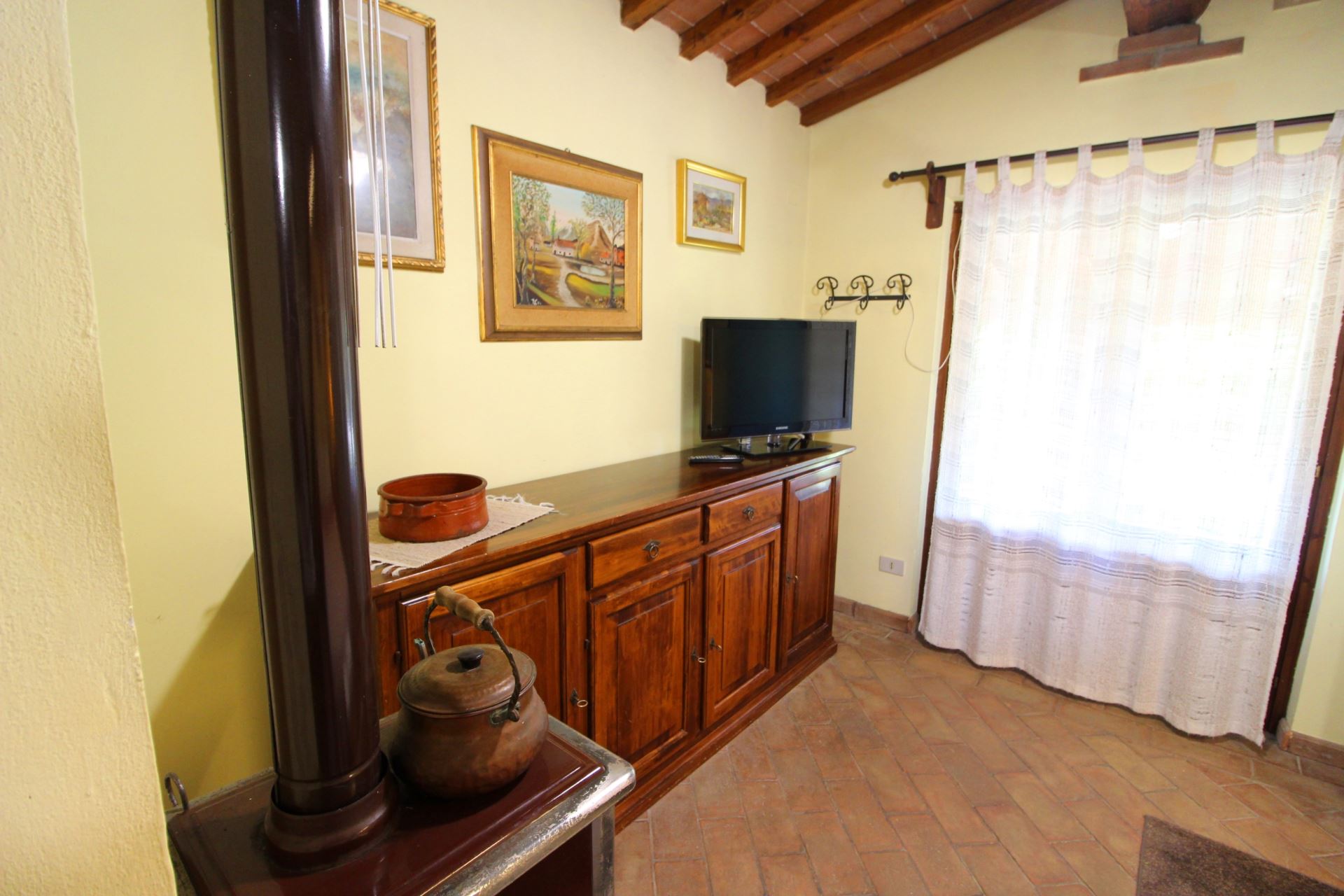 VILLEN MIT POOL PAGLIAZZONE BUCINE TOSCANA