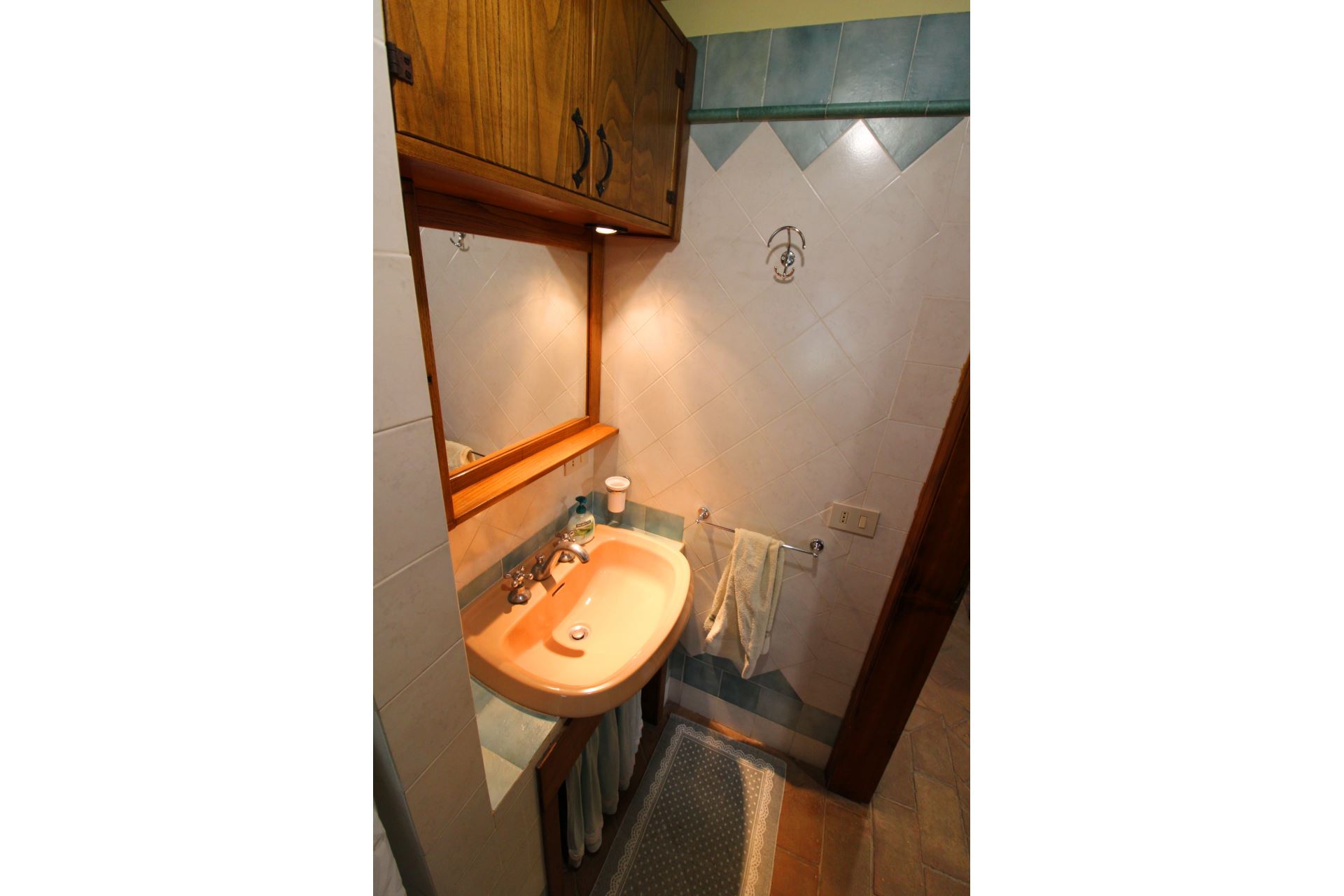 VILLEN MIT POOL PAGLIAZZONE BUCINE TOSCANA