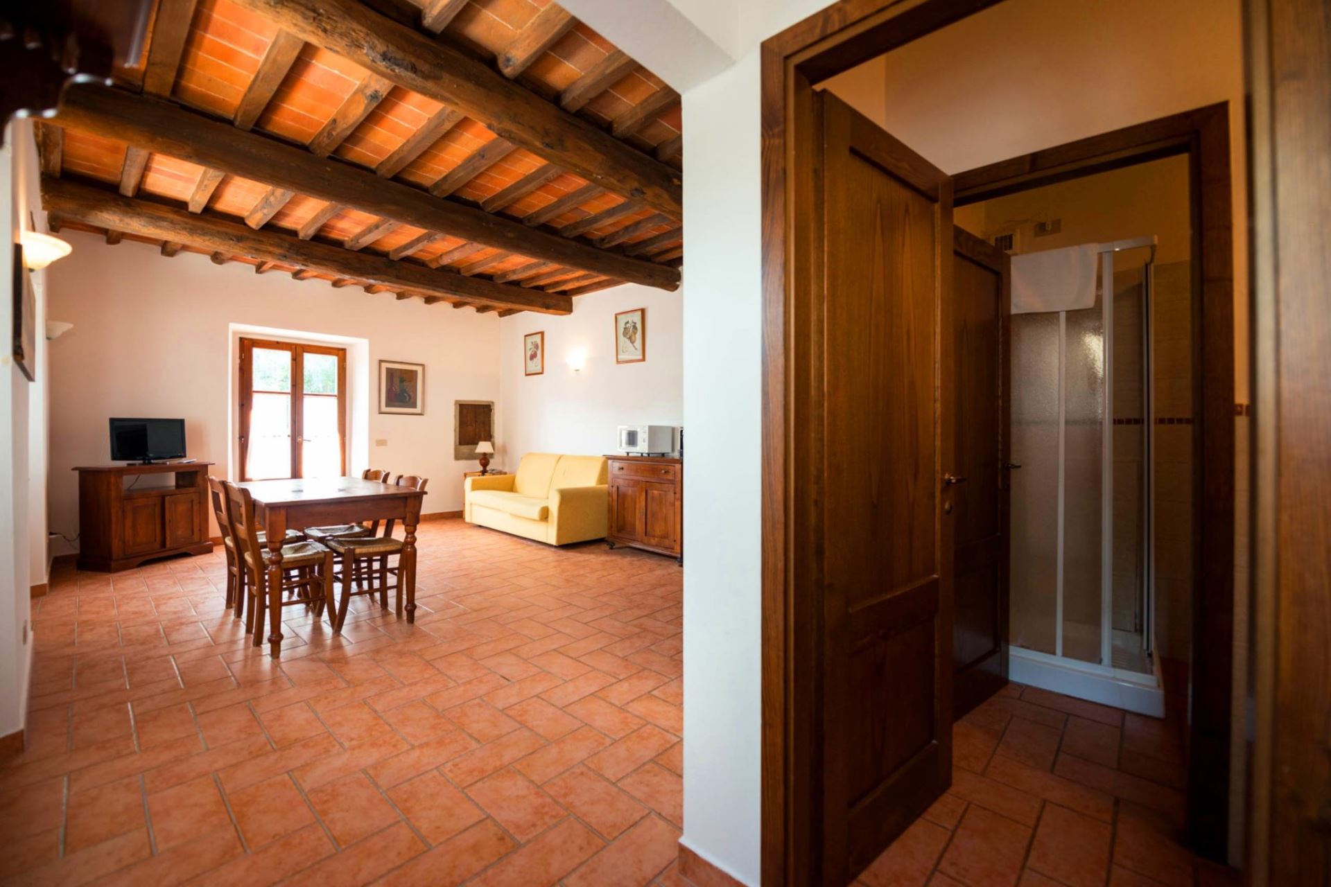 APARTMENTS WITH POOL LA FILANDA LORO CIUFFENNA TOSCANA