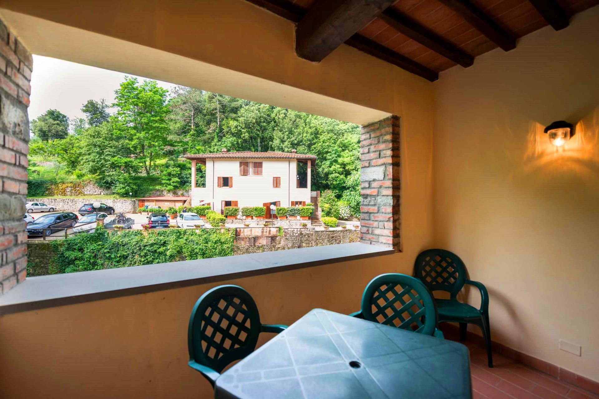 APPARTEMENTS AVEC PISCINE LA CASCATA LORO CIUFFENNA TOSCANA