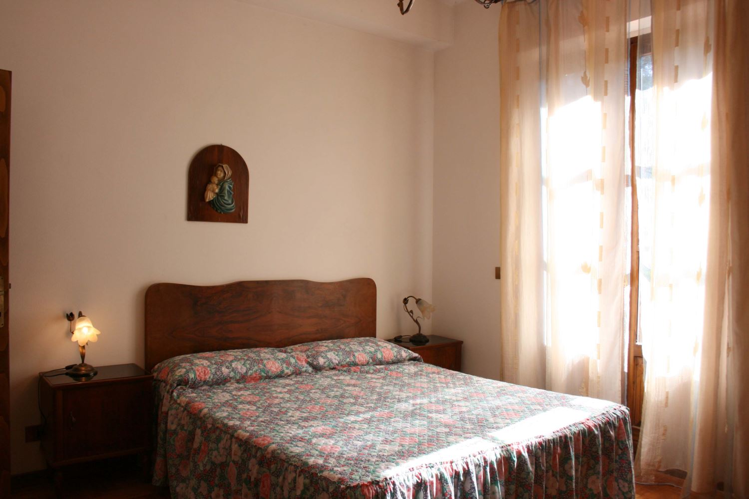 VILLAS WITH POOL LA MAESTA MONTE SAN SAVINO TOSCANA
