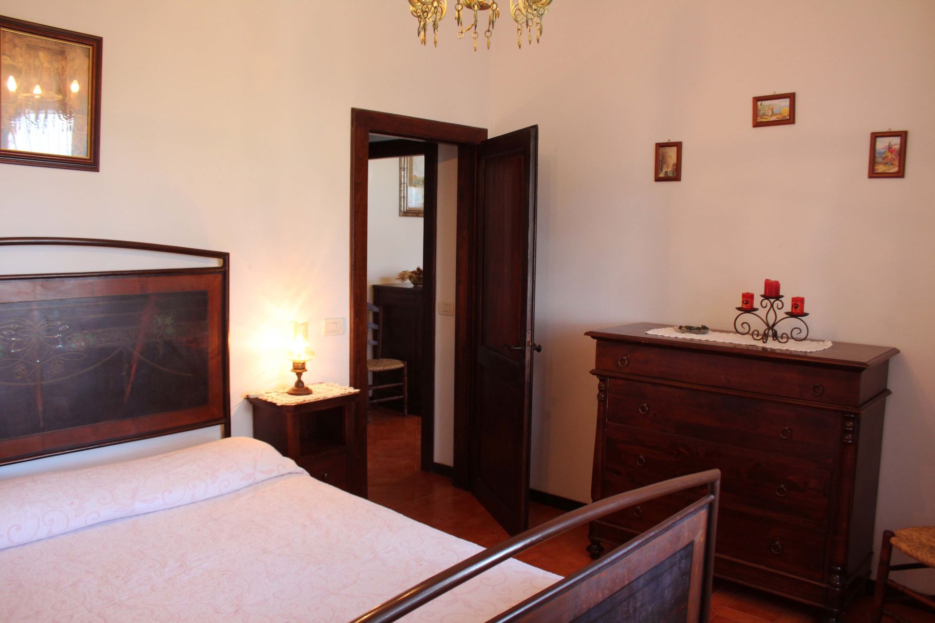 VILLEN MIT POOL PALAZZOLO 6 MONTE SAN SAVINO TOSCANA