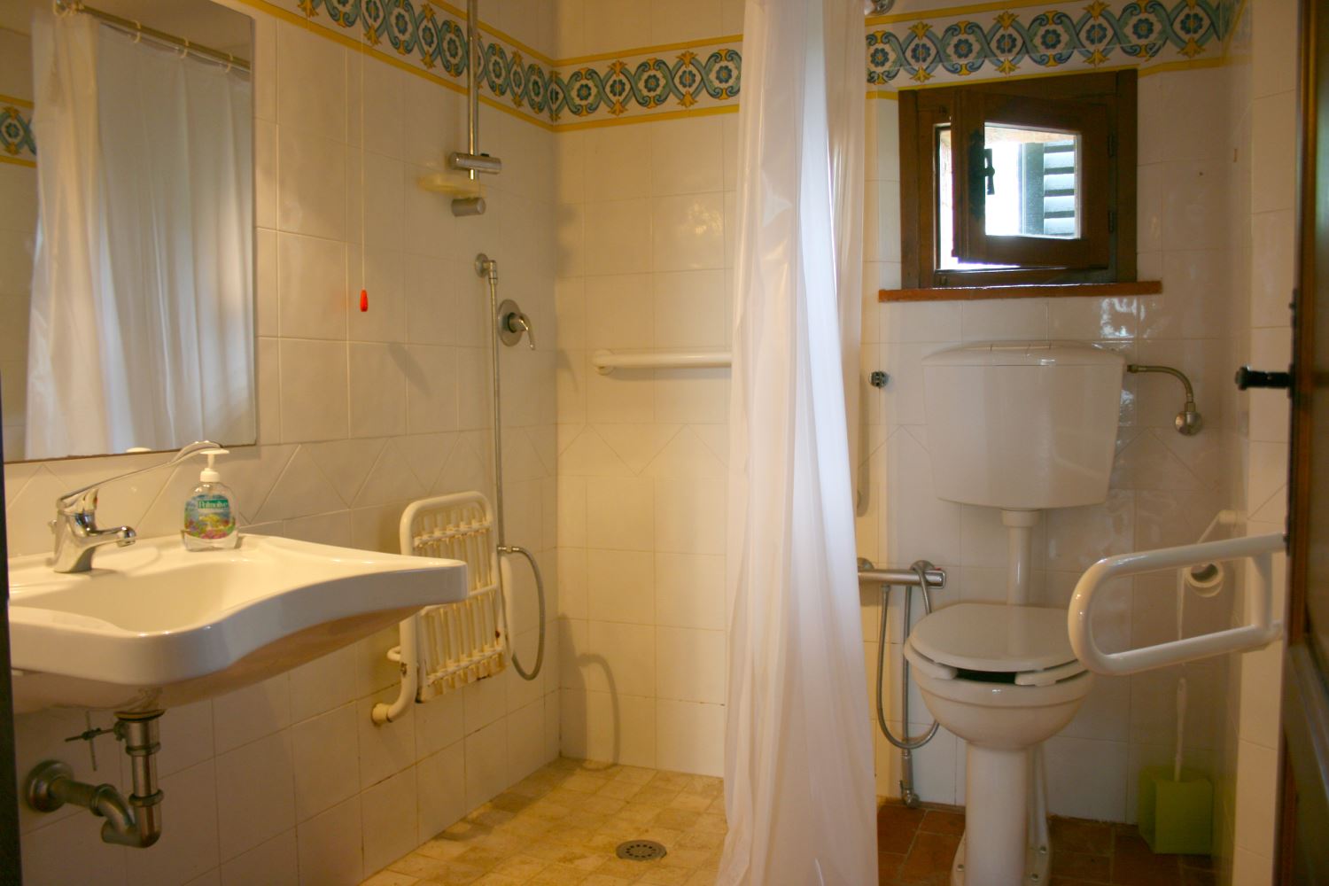 VILLAS WITH POOL IL POGGIARONE MONTEPULCIANO TOSCANA