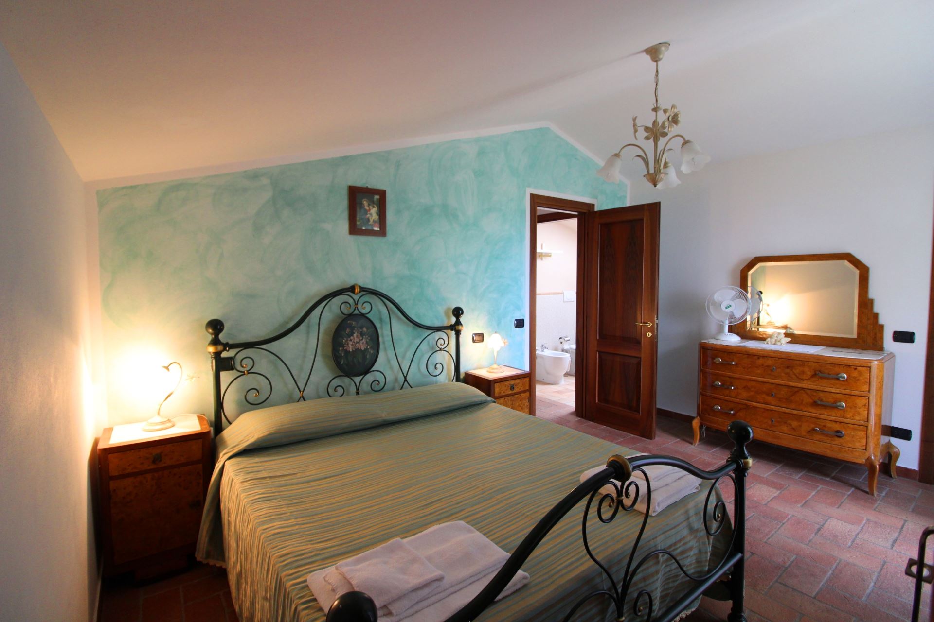 VILLEN MIT POOL VILLINO ALBA AREZZO TOSCANA