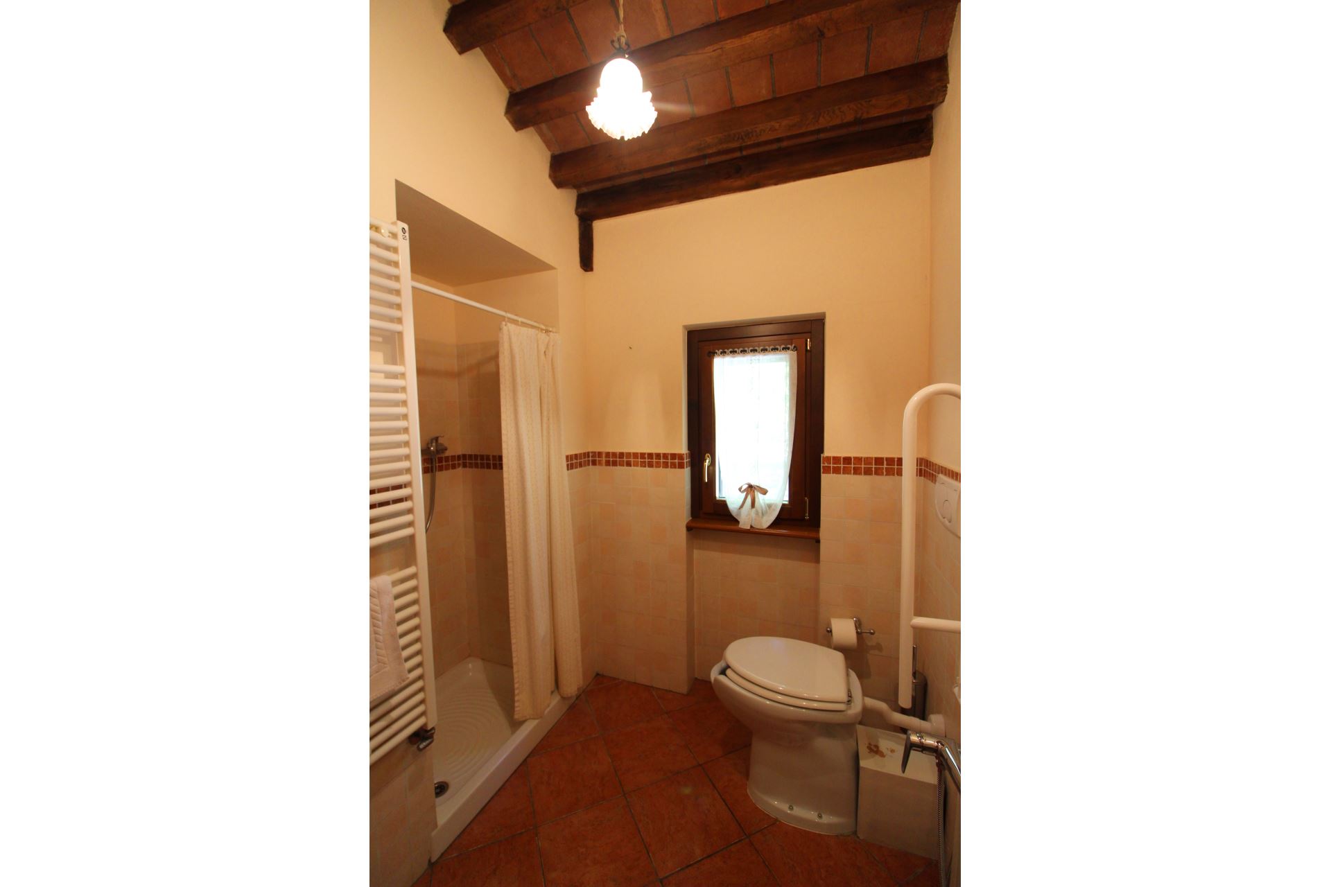 VILLEN MIT POOL VILLINO ALBA AREZZO TOSCANA