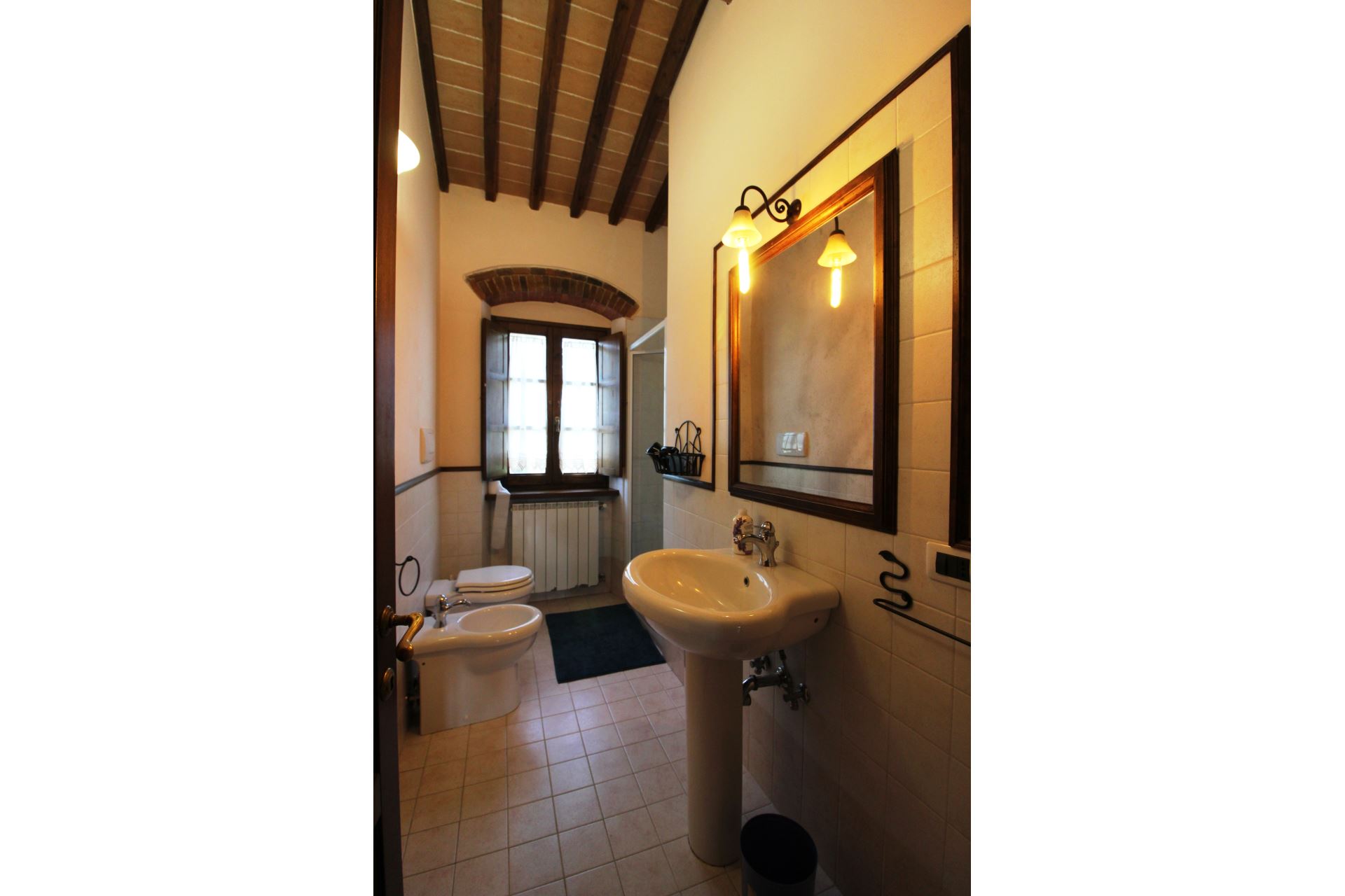 VILLE CON PISCINA LA QUIETE CIVITELLA IN VAL DI CHIANA TOSCANA