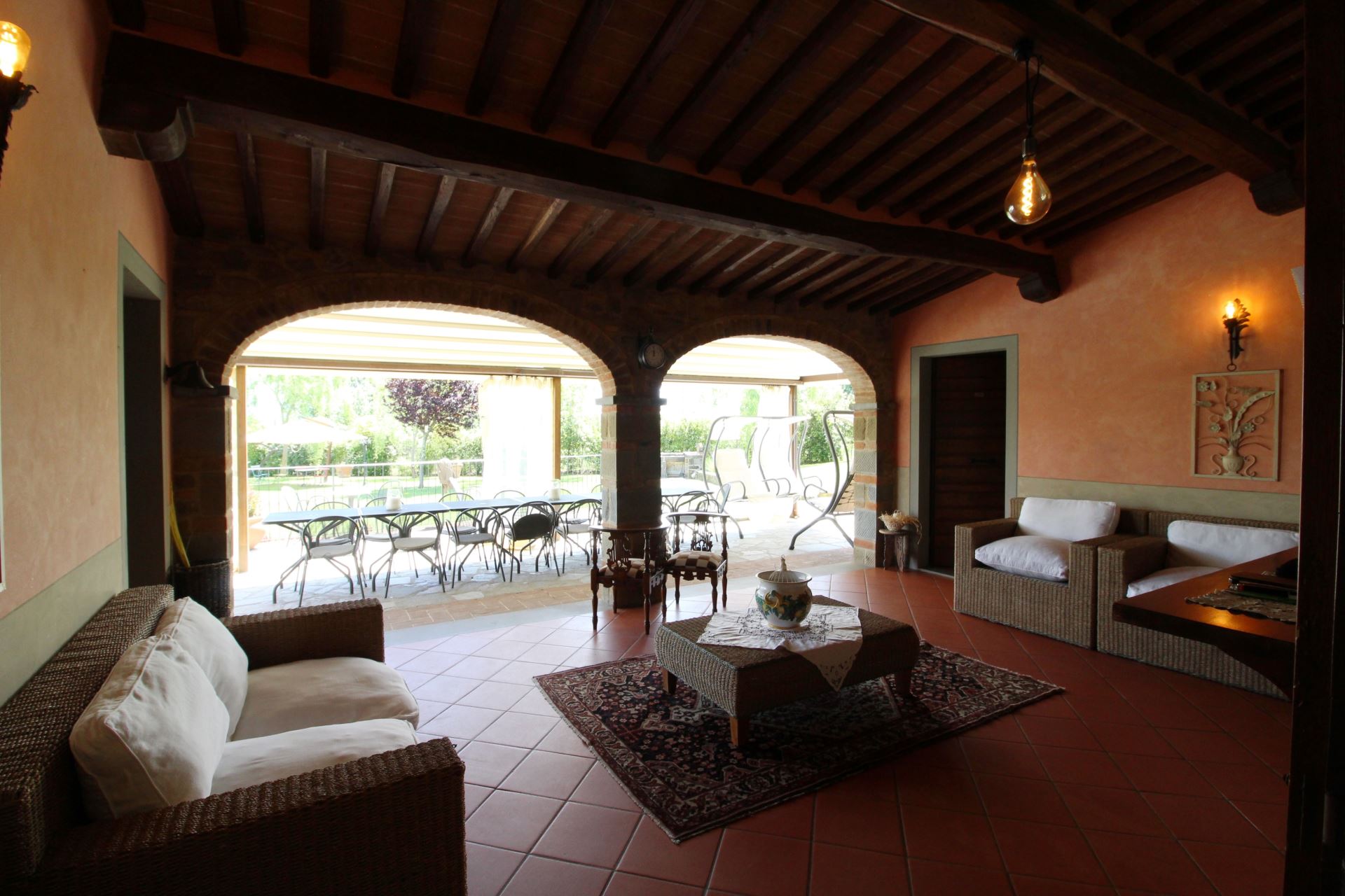 VILLE CON PISCINA LA QUIETE CIVITELLA IN VAL DI CHIANA TOSCANA