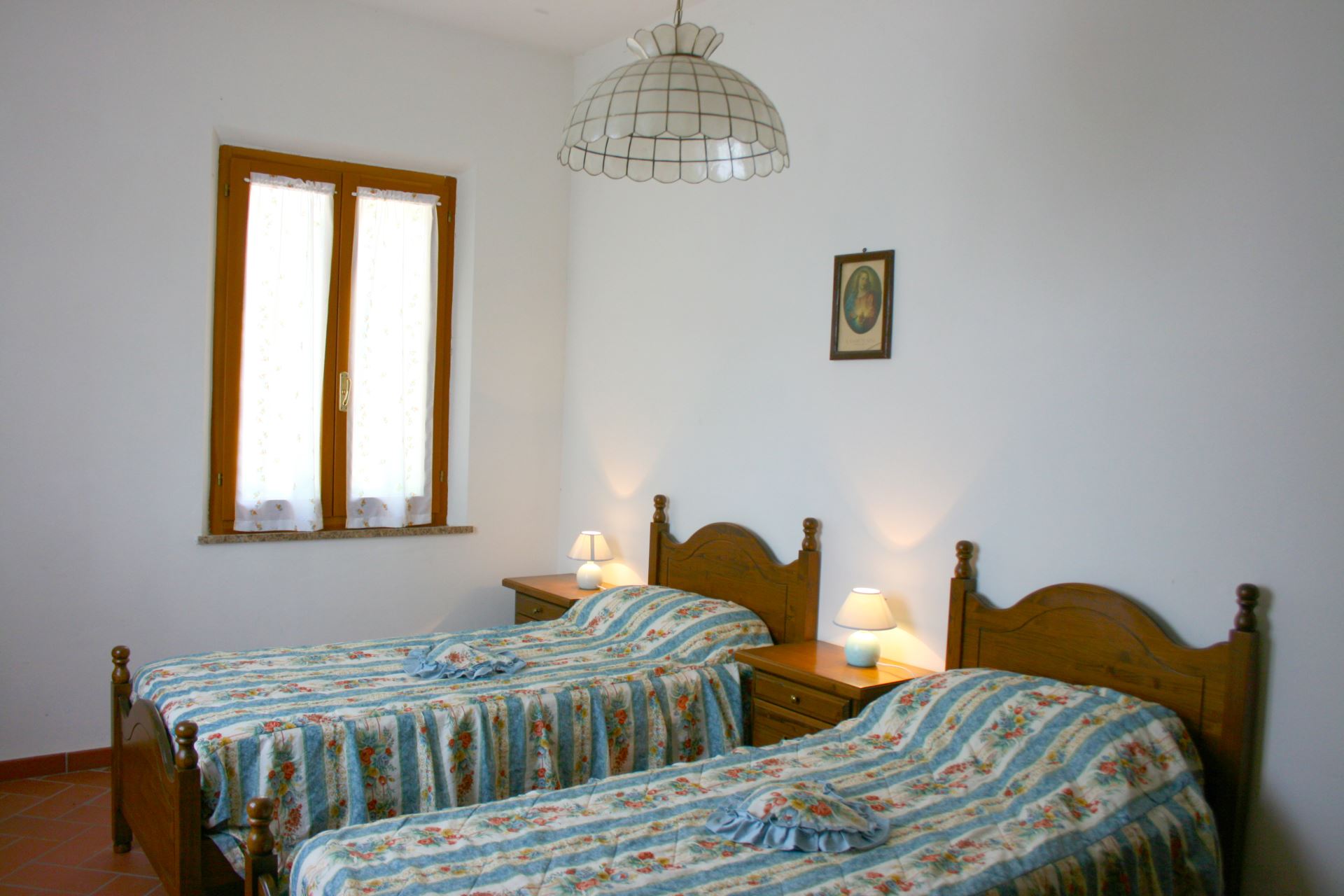 VILLAS WITH POOL LA CONTEA LUCIGNANO TOSCANA