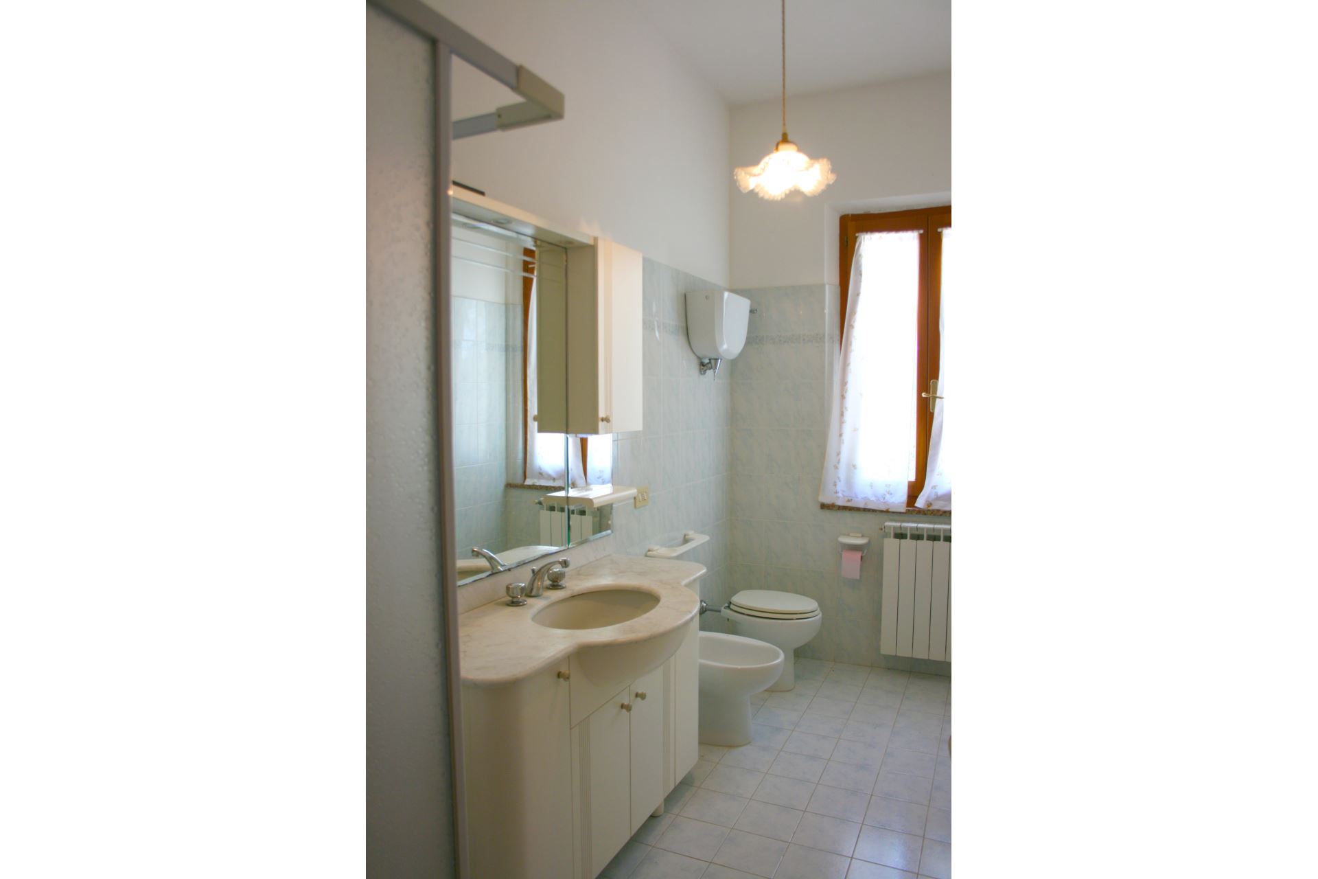 VILLAS WITH POOL LA CONTEA LUCIGNANO TOSCANA