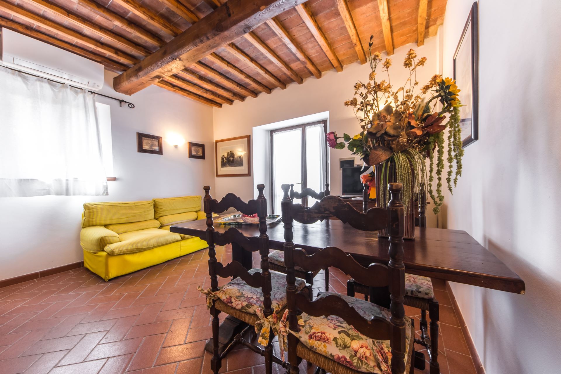APARTMENTS WITH POOL BOCCACCIO GAMBASSI TERME TOSCANA