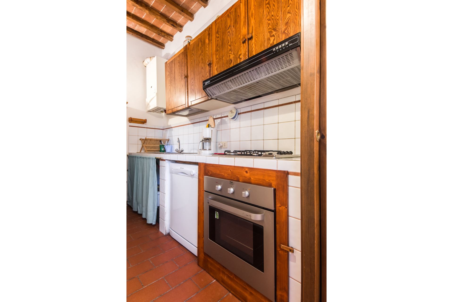 APARTMENTS WITH POOL LAURETTA GAMBASSI TERME TOSCANA