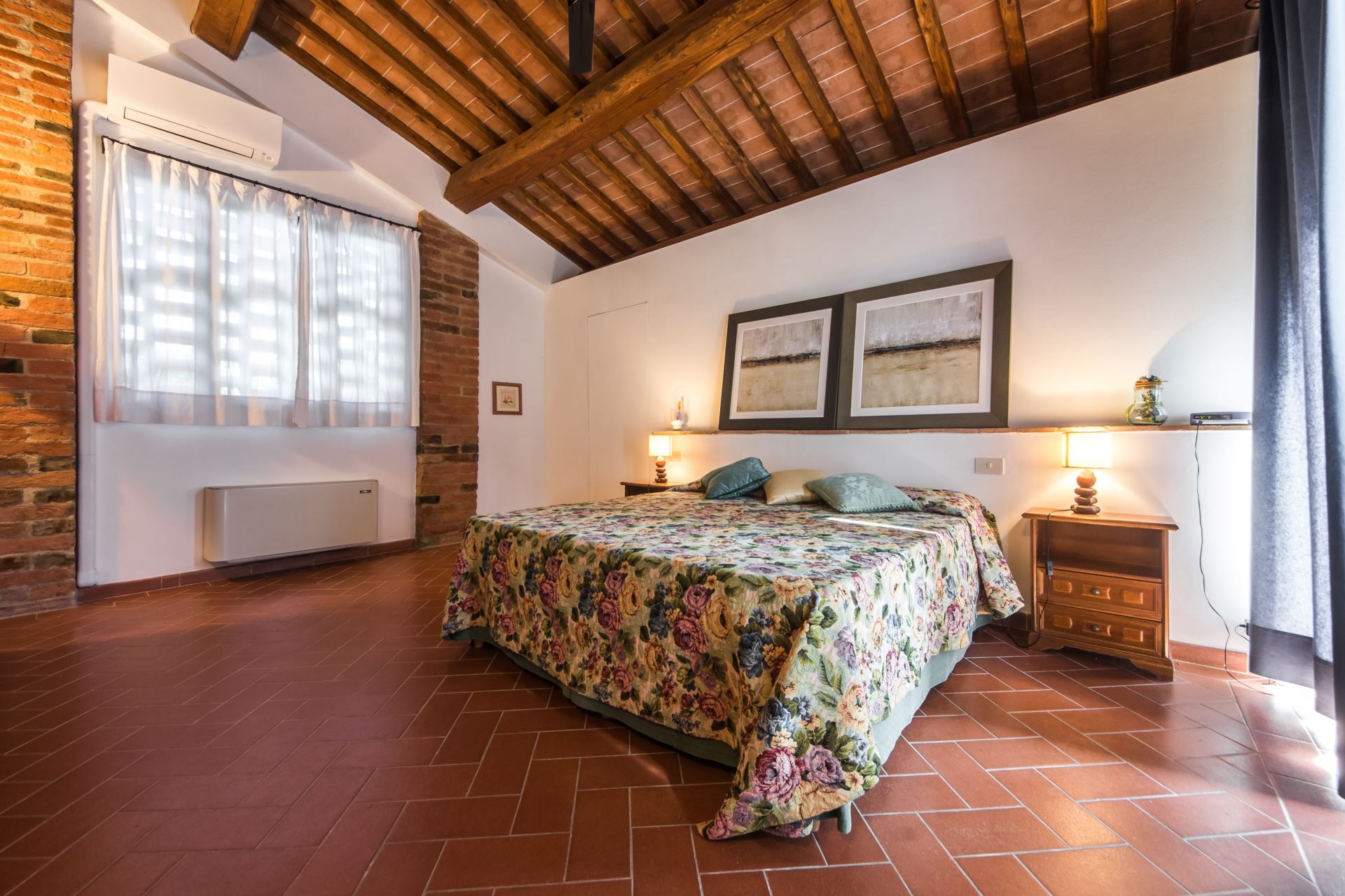 APARTMENTS WITH POOL LAURETTA GAMBASSI TERME TOSCANA