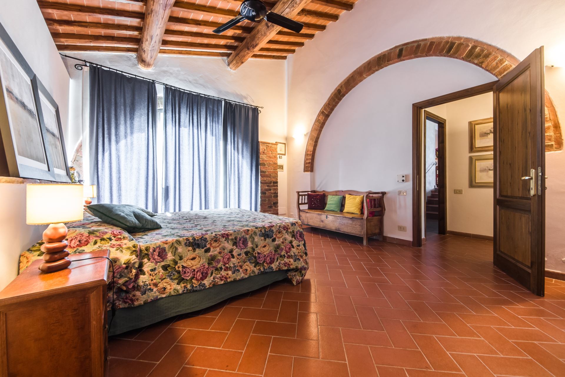 APARTMENTS WITH POOL LAURETTA GAMBASSI TERME TOSCANA