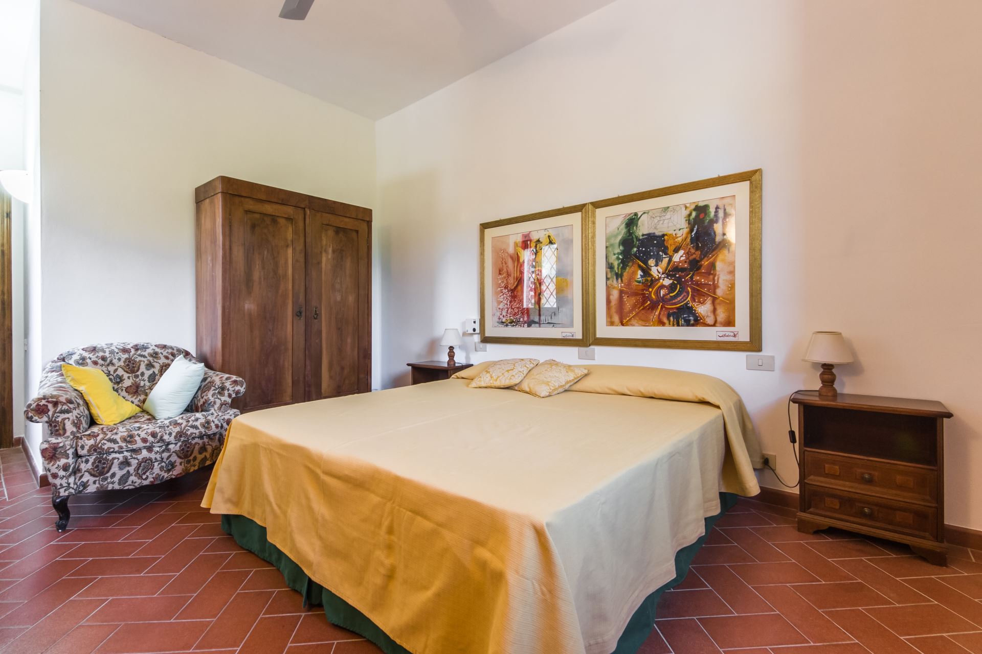 APARTMENTS WITH POOL LAURETTA GAMBASSI TERME TOSCANA