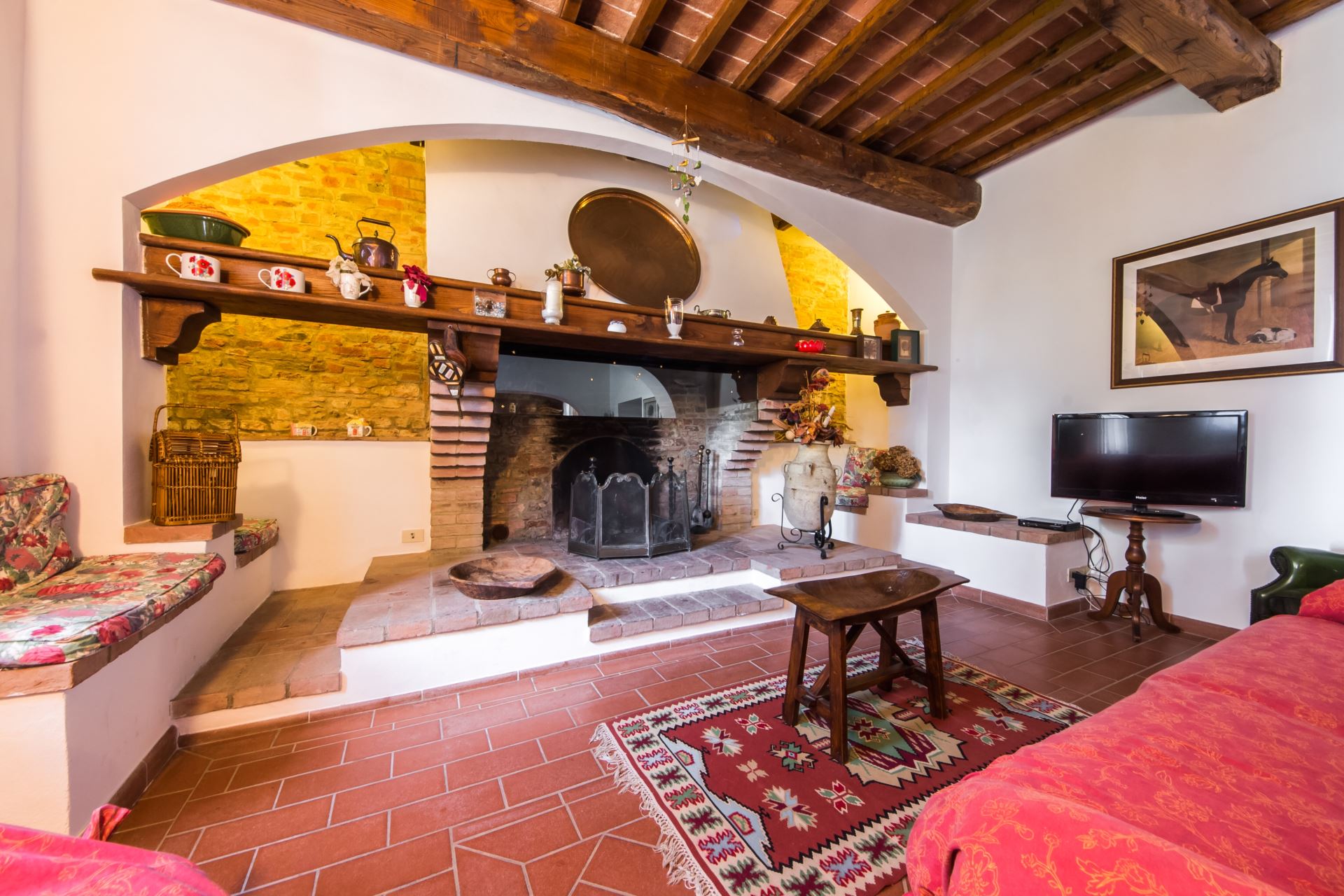 APARTMENTS WITH POOL LAURETTA GAMBASSI TERME TOSCANA