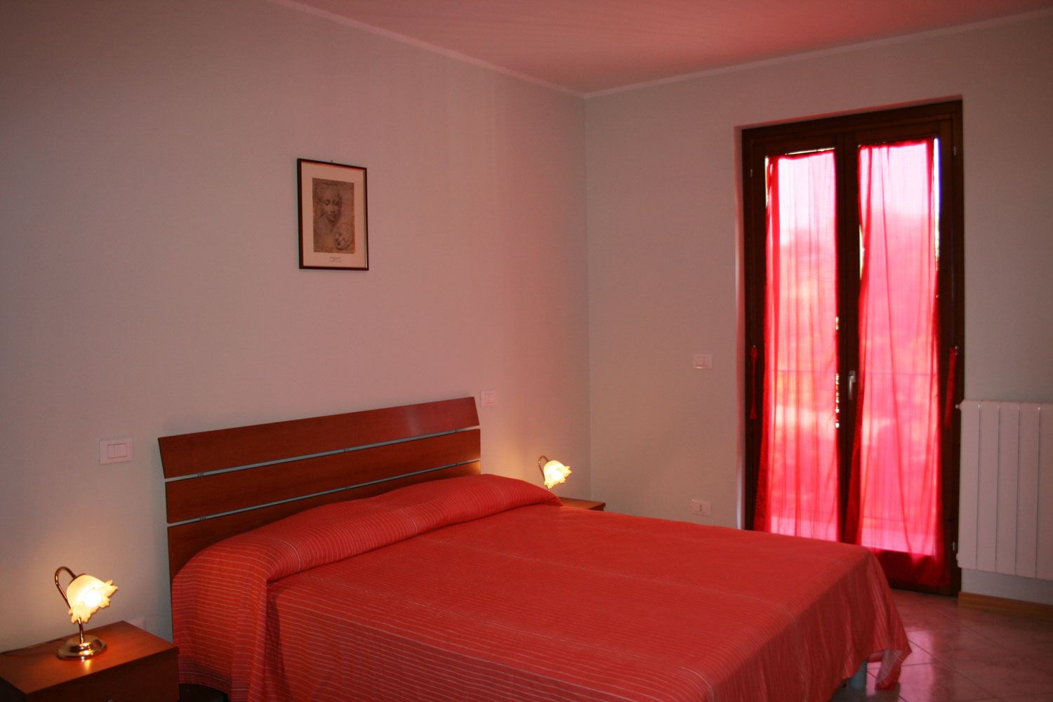 APPARTAMENTI CON PISCINA IL PANORAMA MARCIANO DELLA CHIANA TOSCANA
