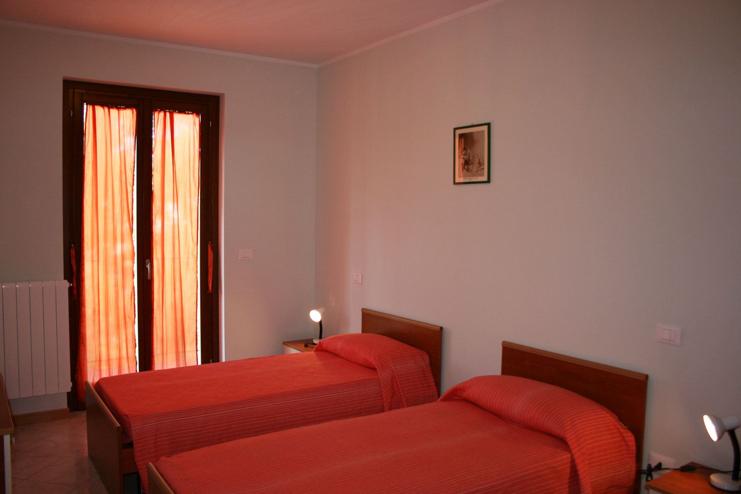APPARTAMENTI CON PISCINA IL PANORAMA MARCIANO DELLA CHIANA TOSCANA