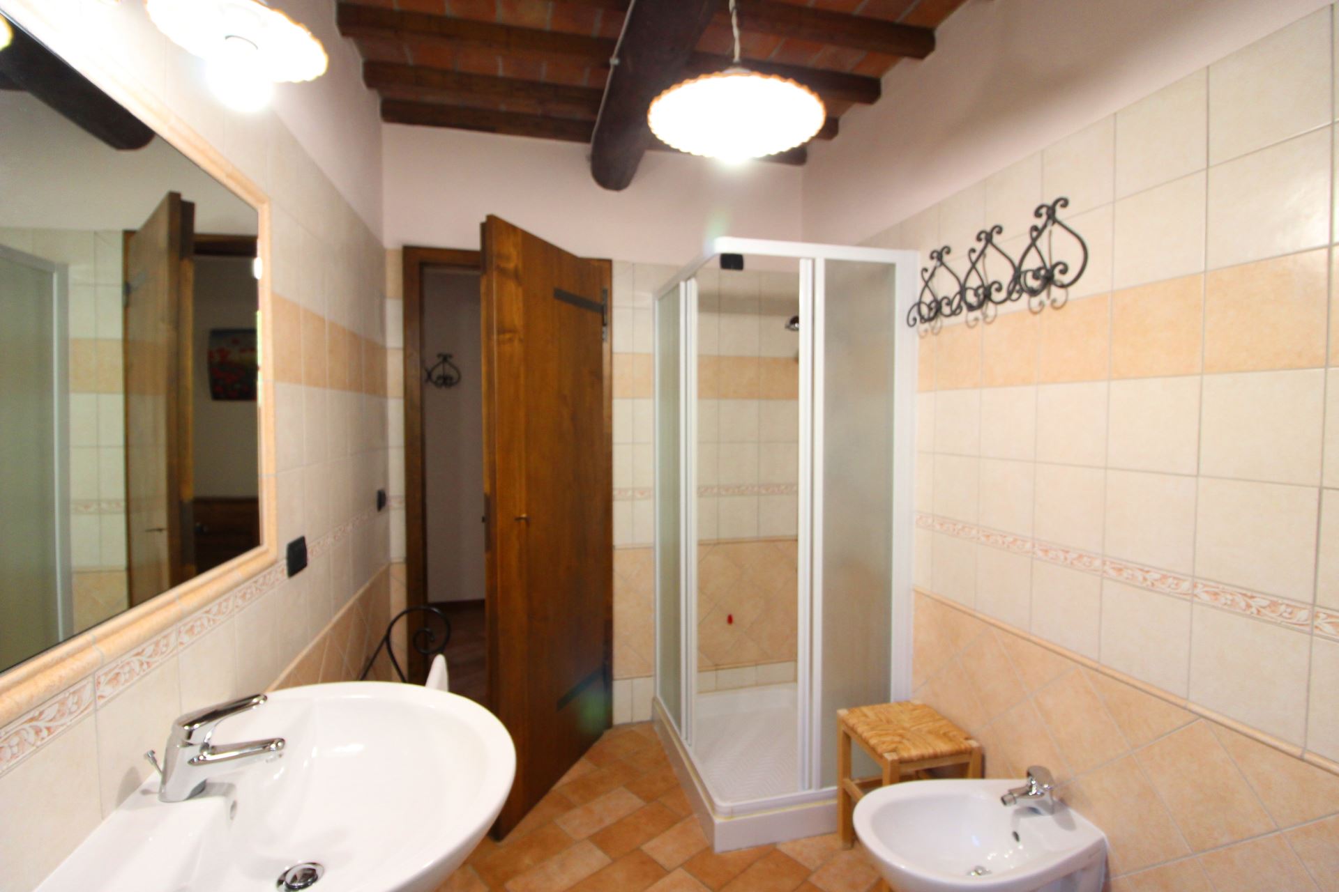 VILLAS WITH POOL CASAVECCHIA CASTIGLION FIBOCCHI TOSCANA