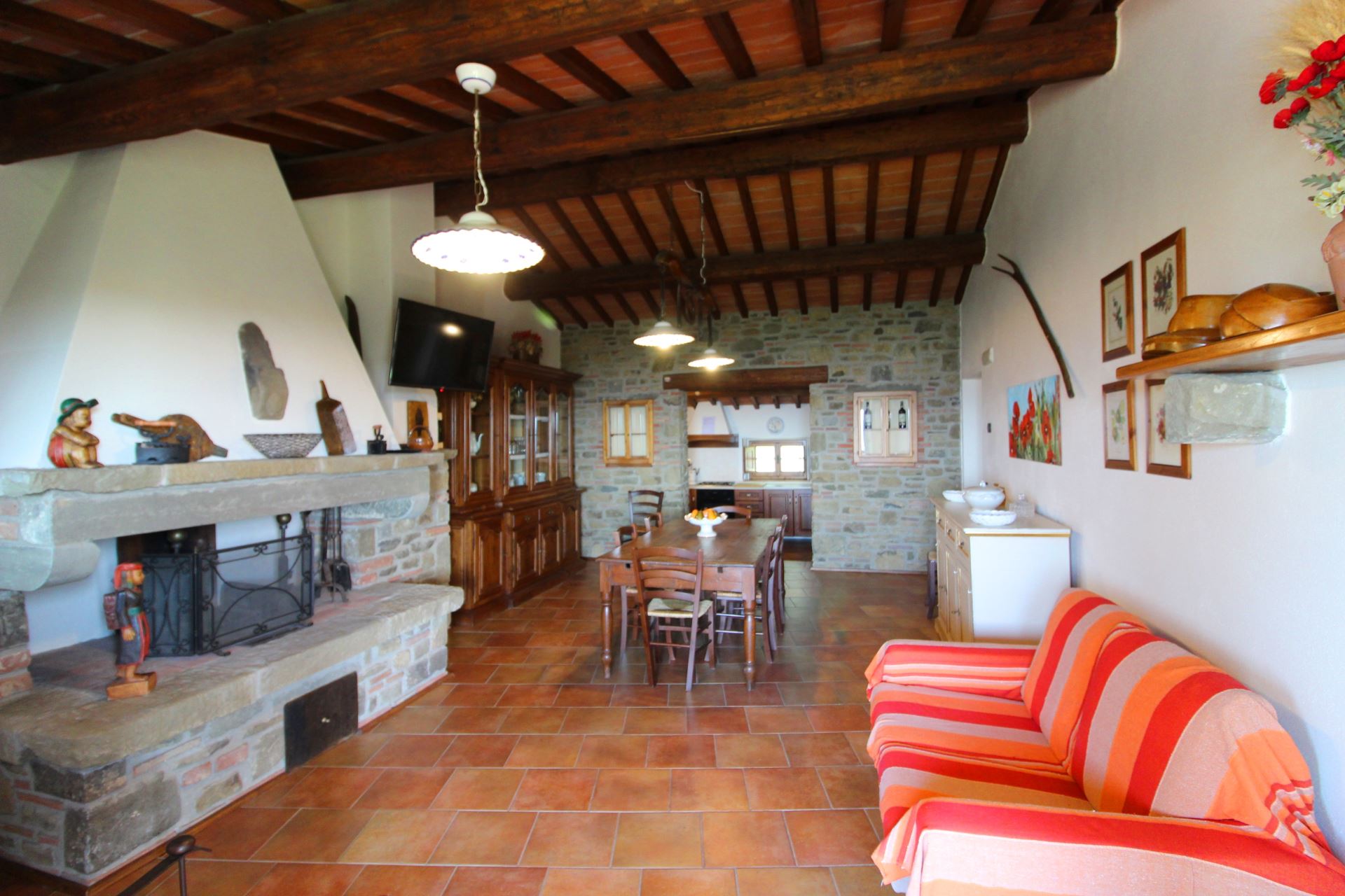 VILLAS WITH POOL CASAVECCHIA CASTIGLION FIBOCCHI TOSCANA