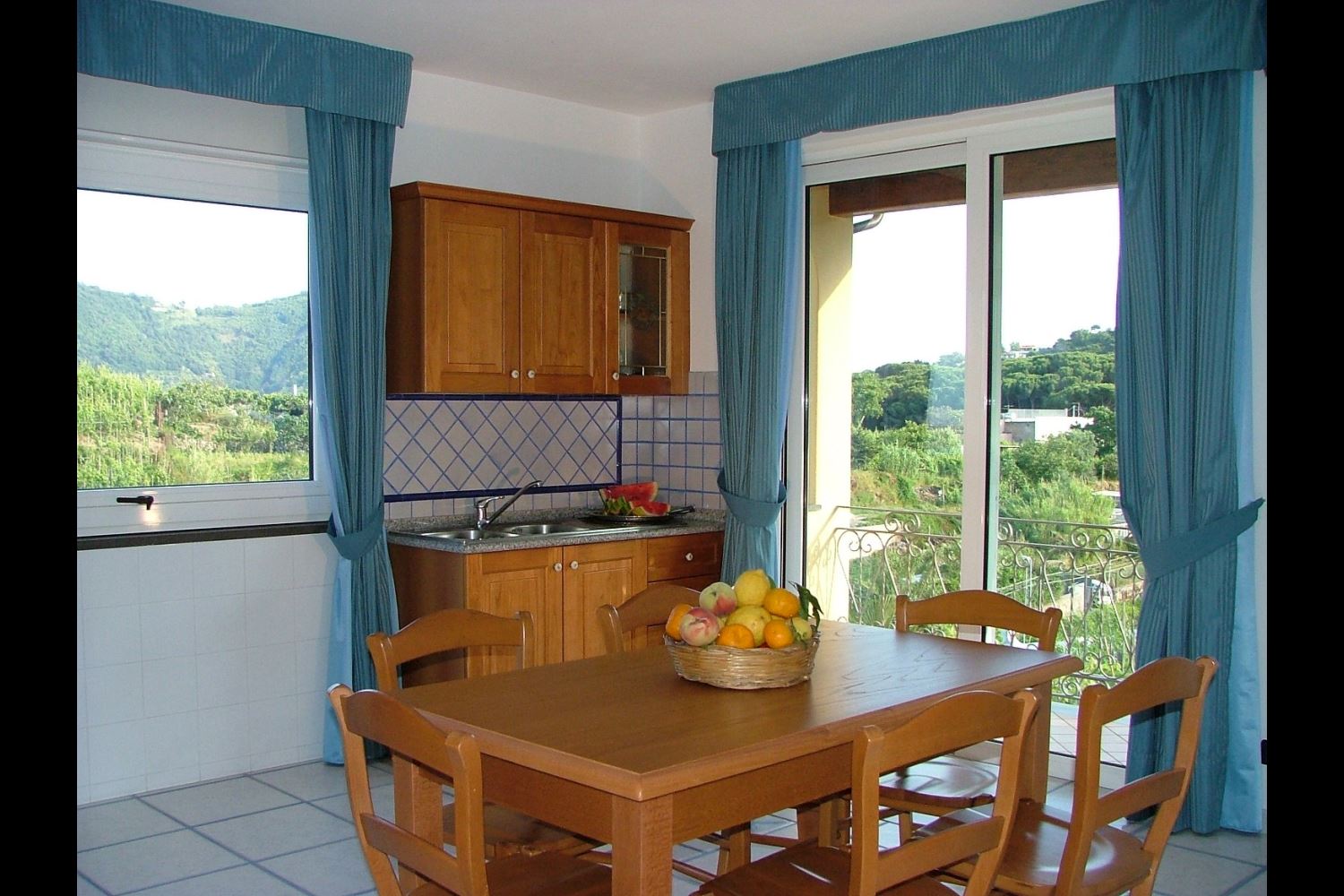 APARTMENTS WITH POOL MARONTI BARANO D'ISCHIA CAMPANIA