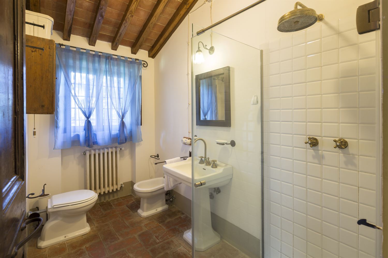 VILLE CON PISCINA VILLA LA SELVA LUCIGNANO TOSCANA