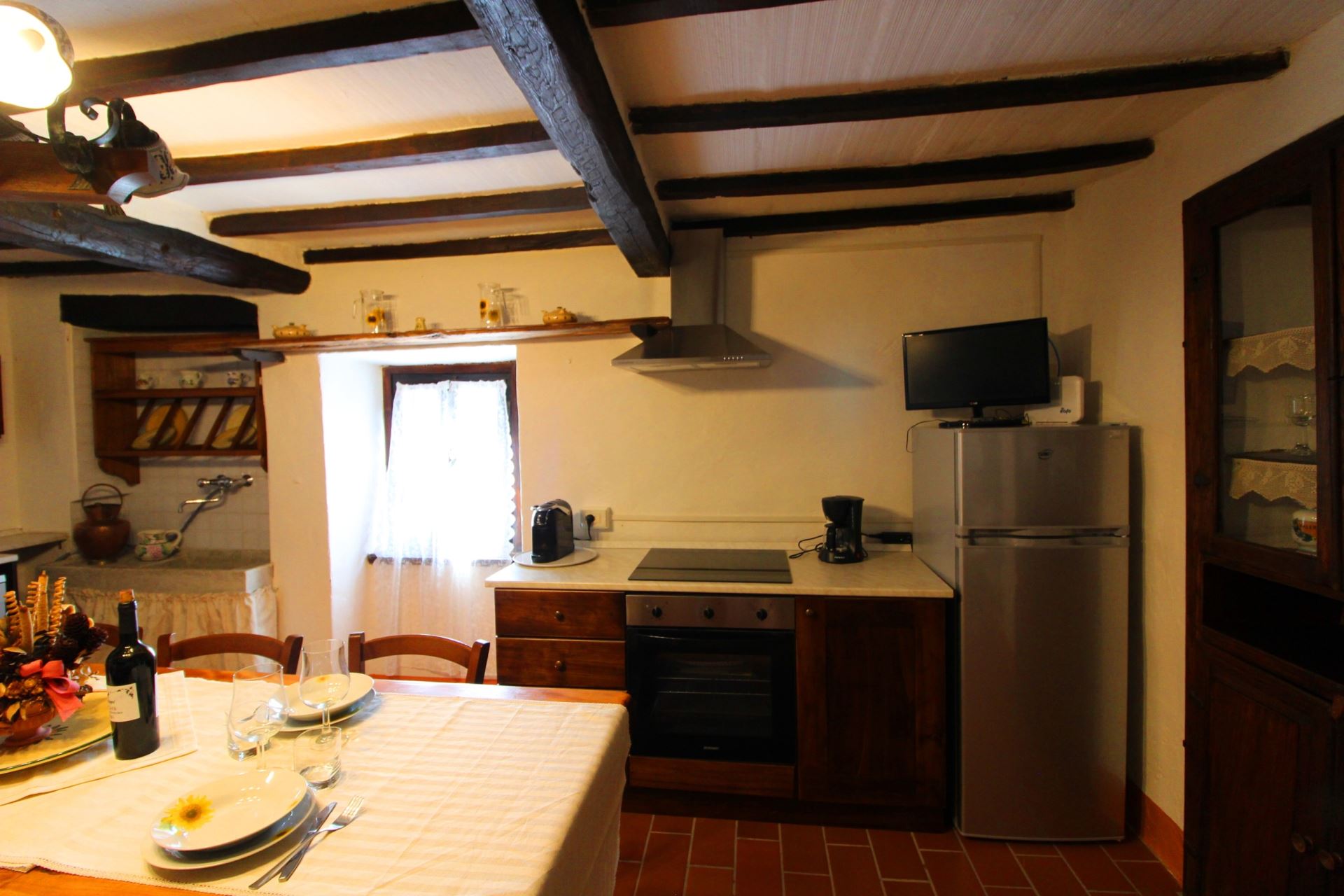 APPARTAMENTI CON PISCINA LA CASA NEL BORGO CORTONA TOSCANA