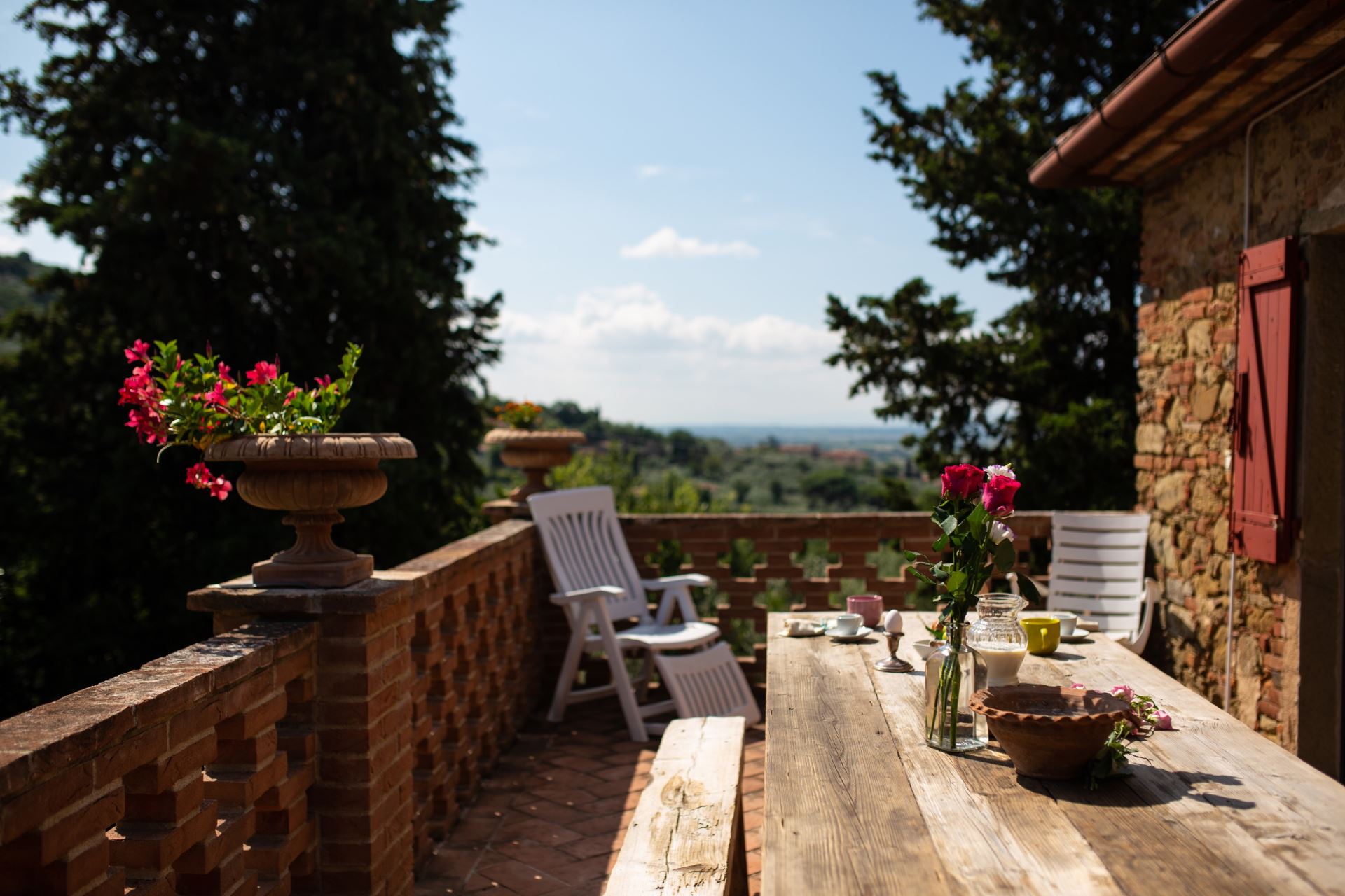 VILLEN MIT POOL CASALE IL TRECENTO CASTIGLION FIORENTINO TOSCANA