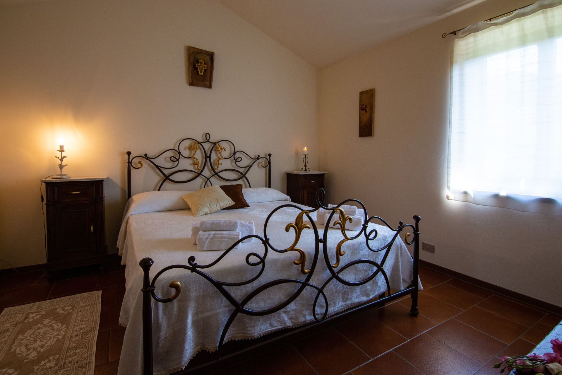 VILLEN MIT POOL CASALE IL TRECENTO CASTIGLION FIORENTINO TOSCANA