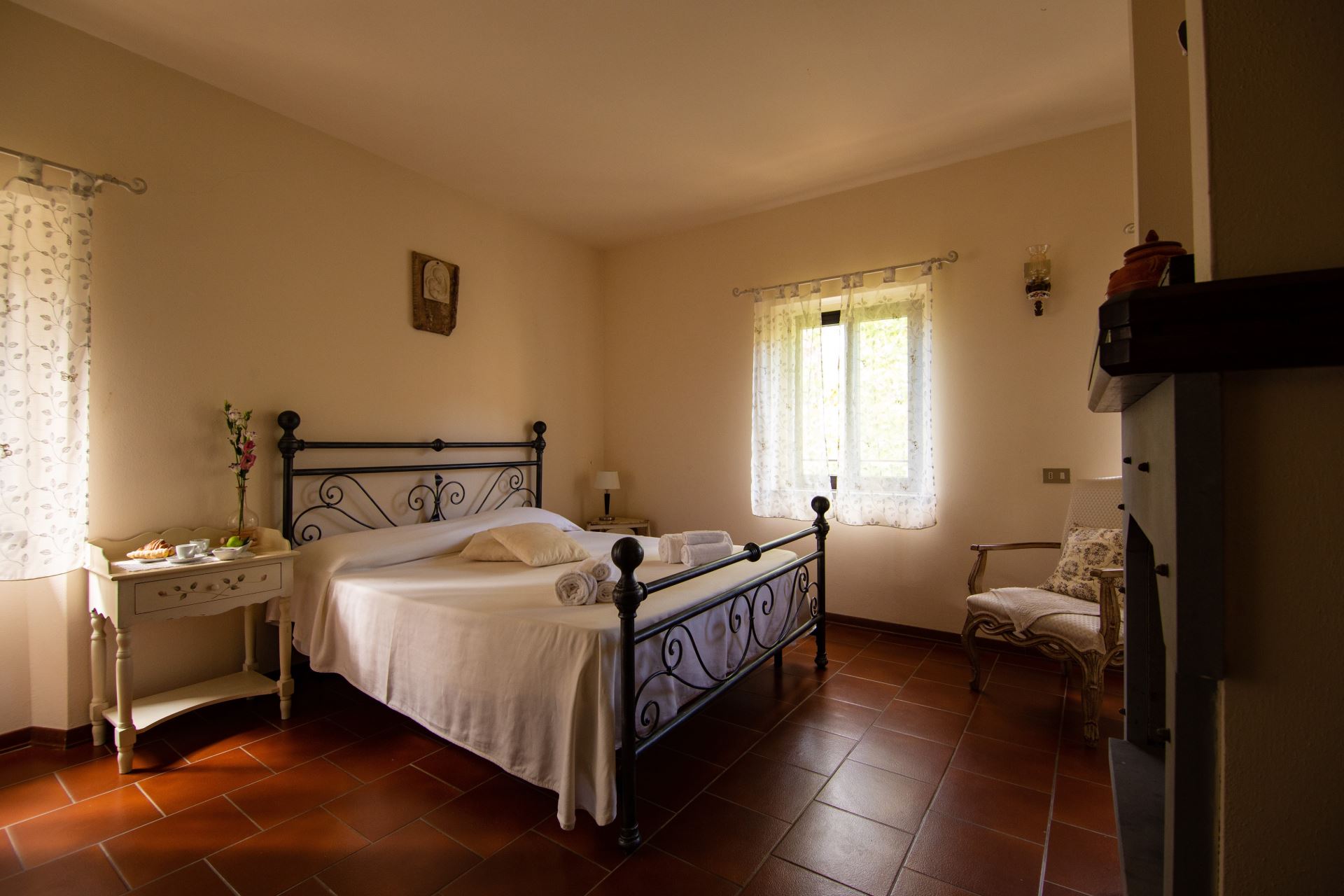 VILLEN MIT POOL CASALE IL TRECENTO CASTIGLION FIORENTINO TOSCANA
