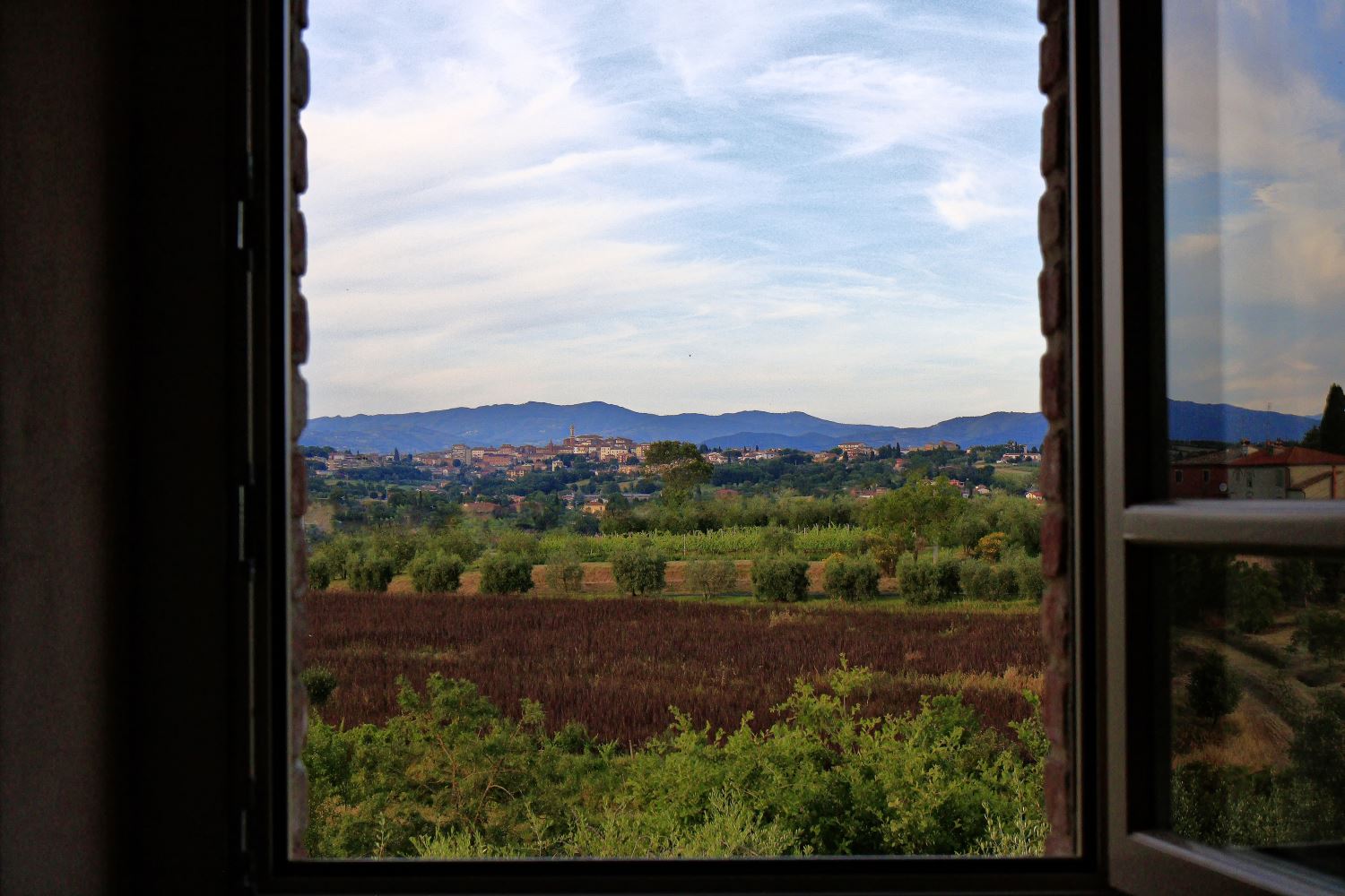 APARTMENTS WITH POOL SELVA DEGLI ULIVI FOIANO DELLA CHIANA TOSCANA