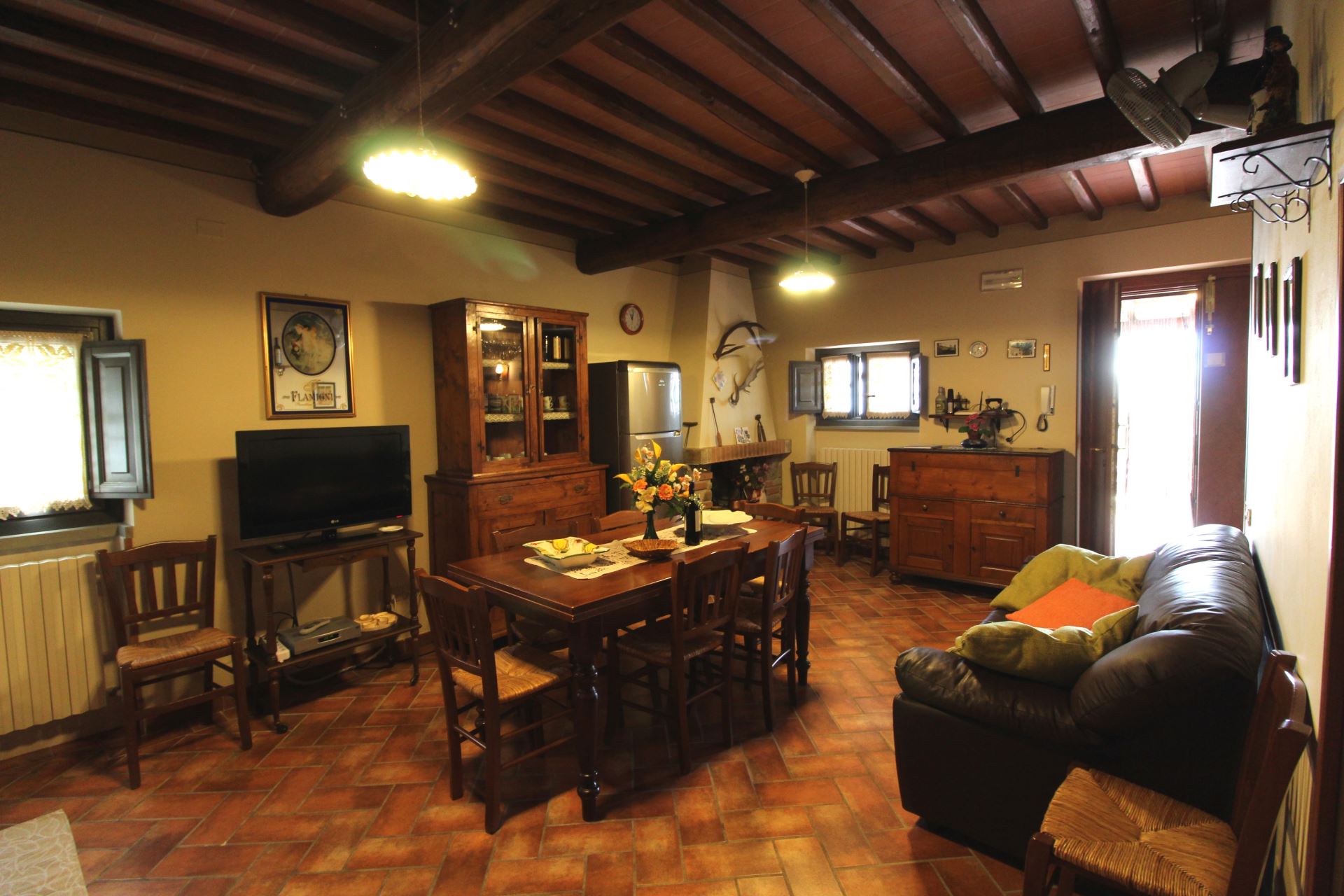 VILLAS AVEC PISCINE CA DI VESTRO 6 LORO CIUFFENNA TOSCANA