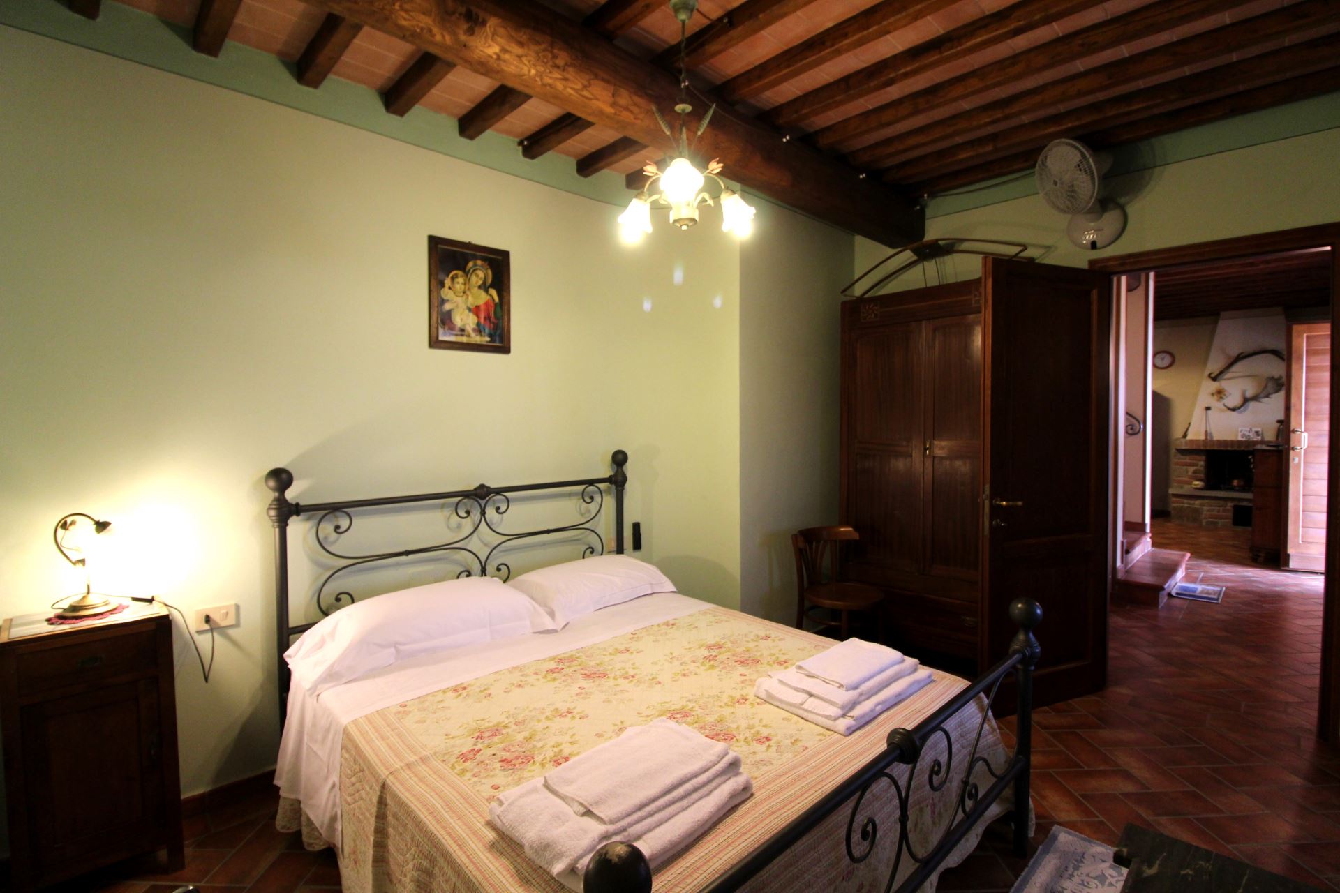 VILLAS AVEC PISCINE CA DI VESTRO 6 LORO CIUFFENNA TOSCANA