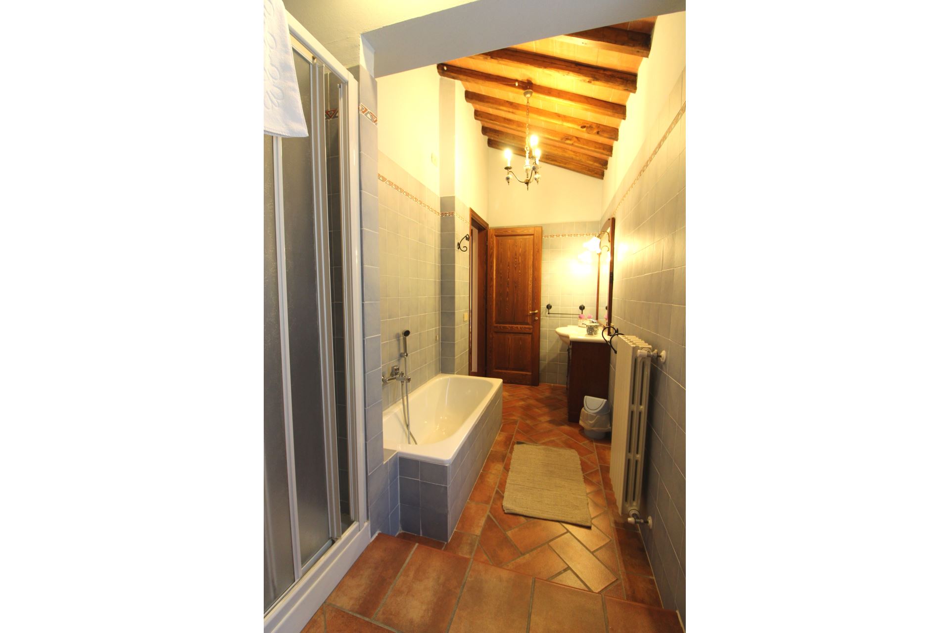VILLAS AVEC PISCINE CA DI VESTRO 6 LORO CIUFFENNA TOSCANA