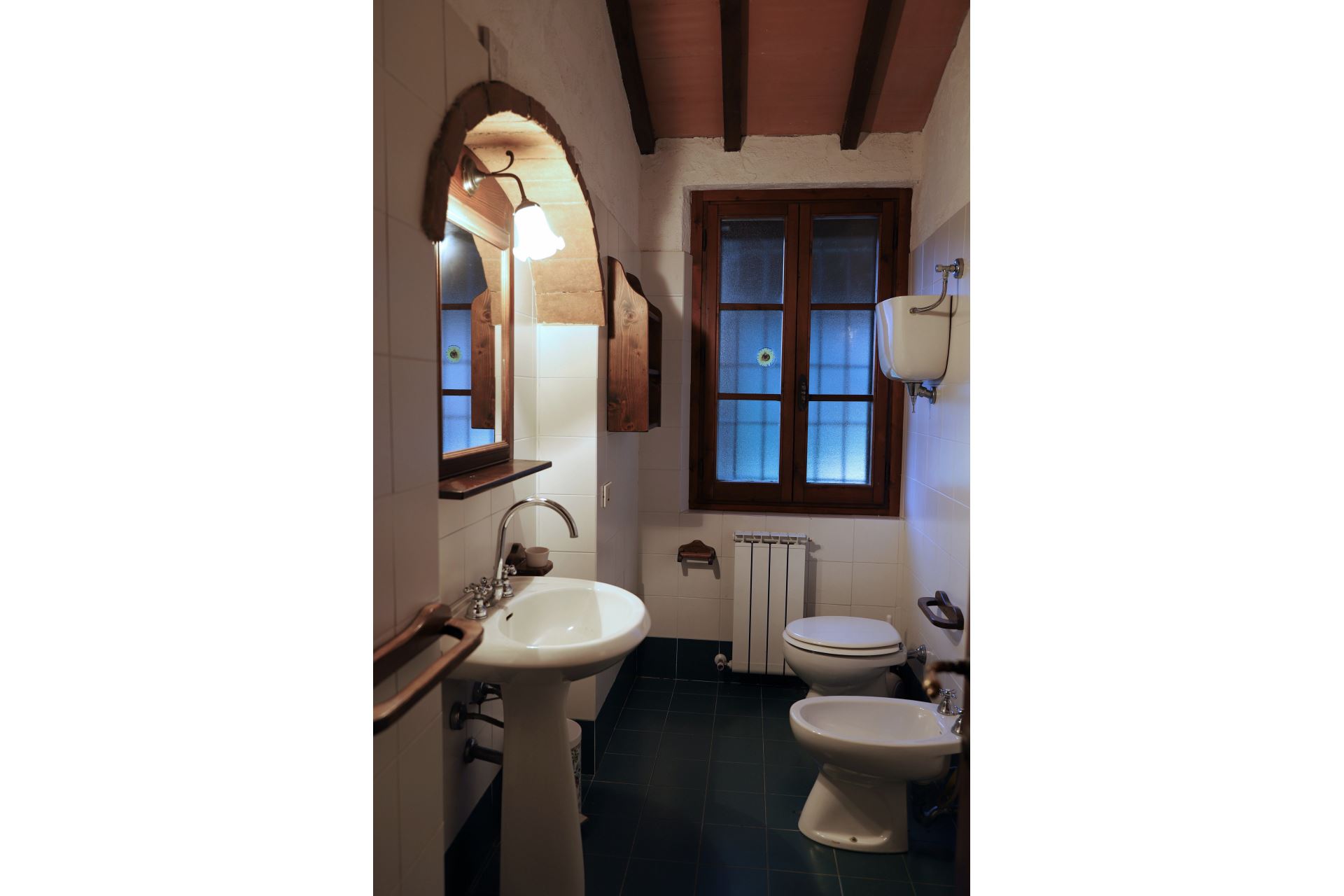 VILLAS WITH POOL CASALE SOLE E LUNA PANICALE UMBRIA