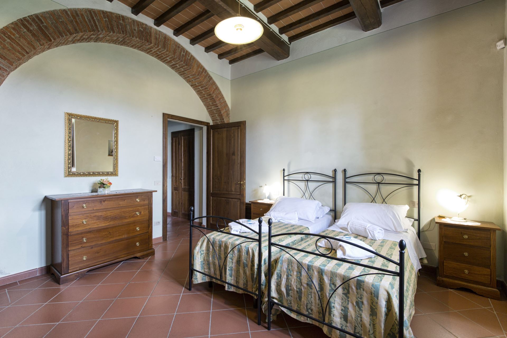 VILLE CON PISCINA VILLA LA COLOMBAIA CORTONA TOSCANA