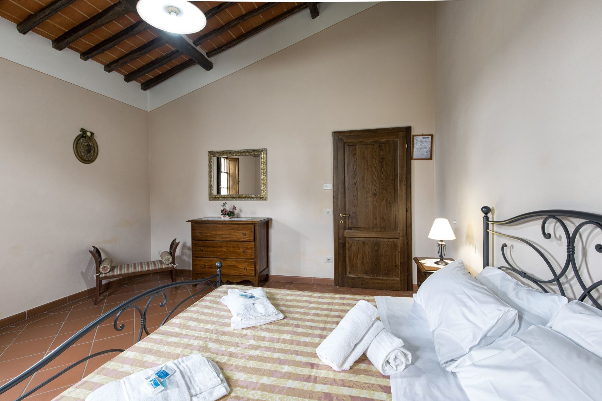 VILLE CON PISCINA VILLA LA COLOMBAIA CORTONA TOSCANA