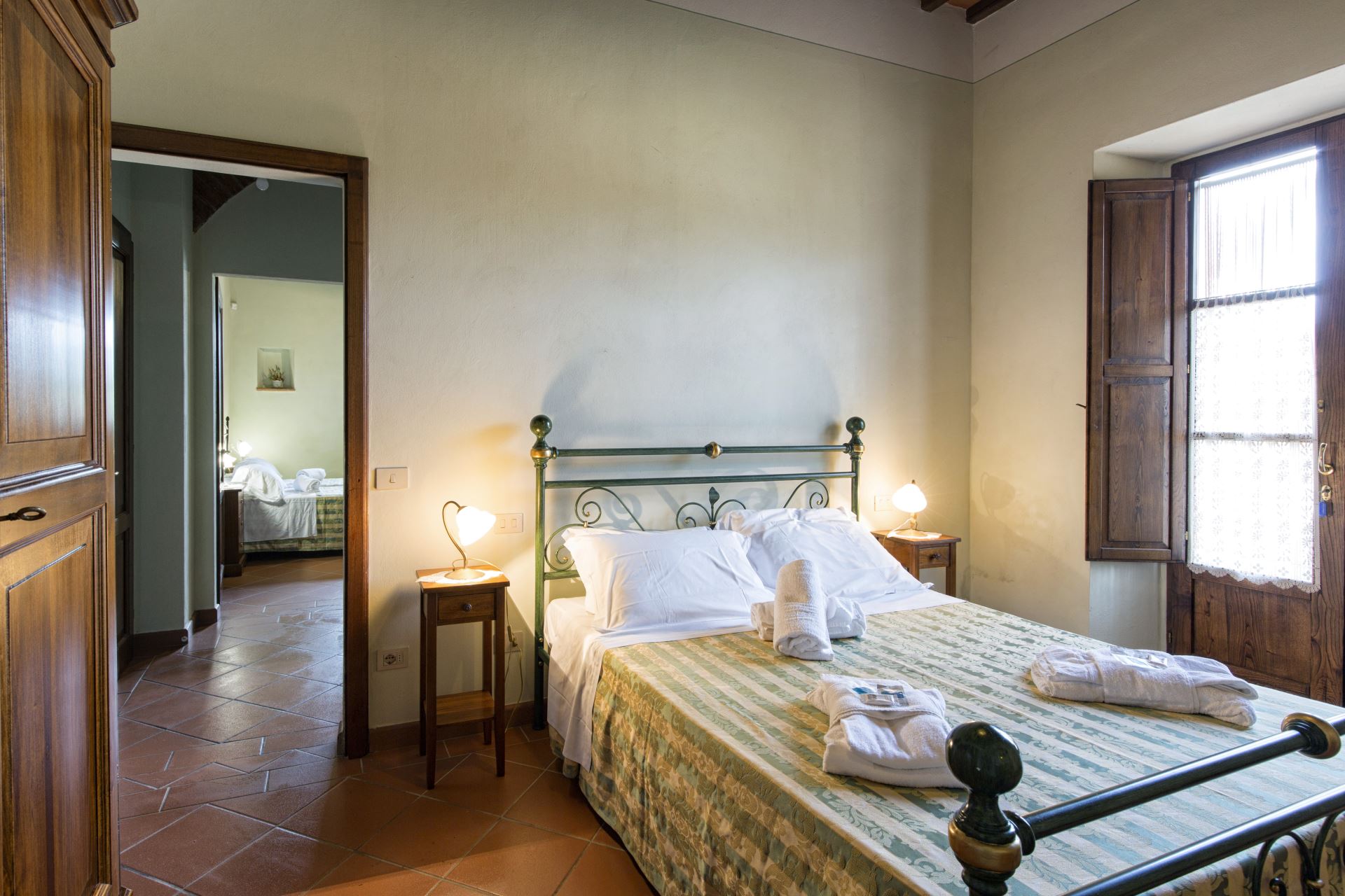 VILLE CON PISCINA VILLA LA COLOMBAIA CORTONA TOSCANA